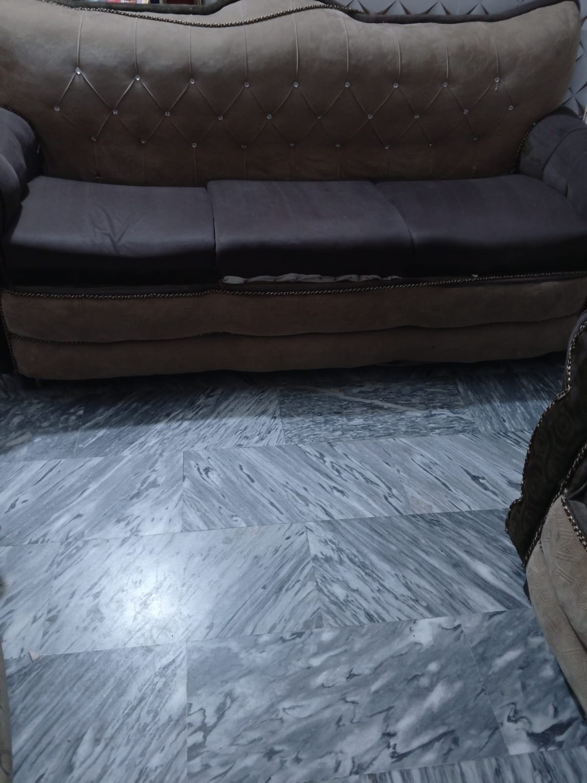 Sofa set 5 seater