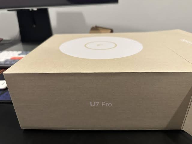 Ubiquiti UniFi U7 Pro