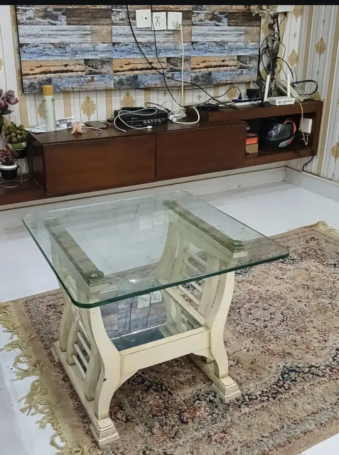 6 SEATER DINING TABLE