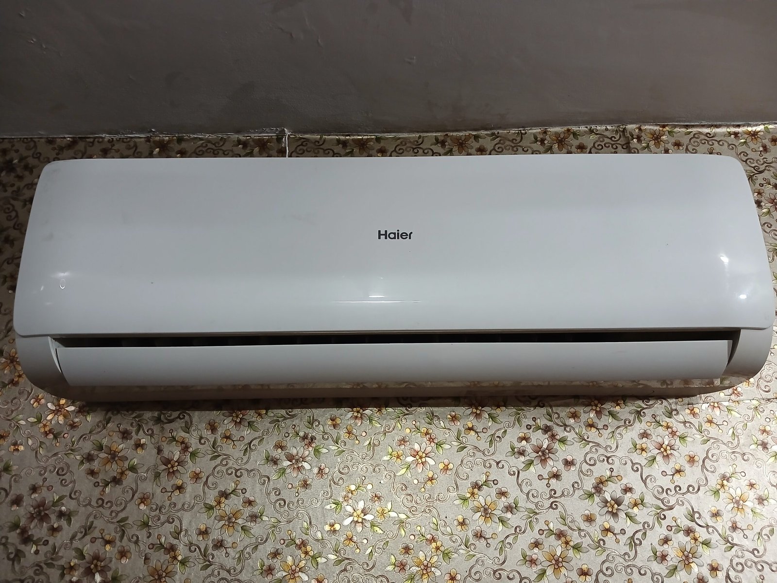 Haier non inverter Ac