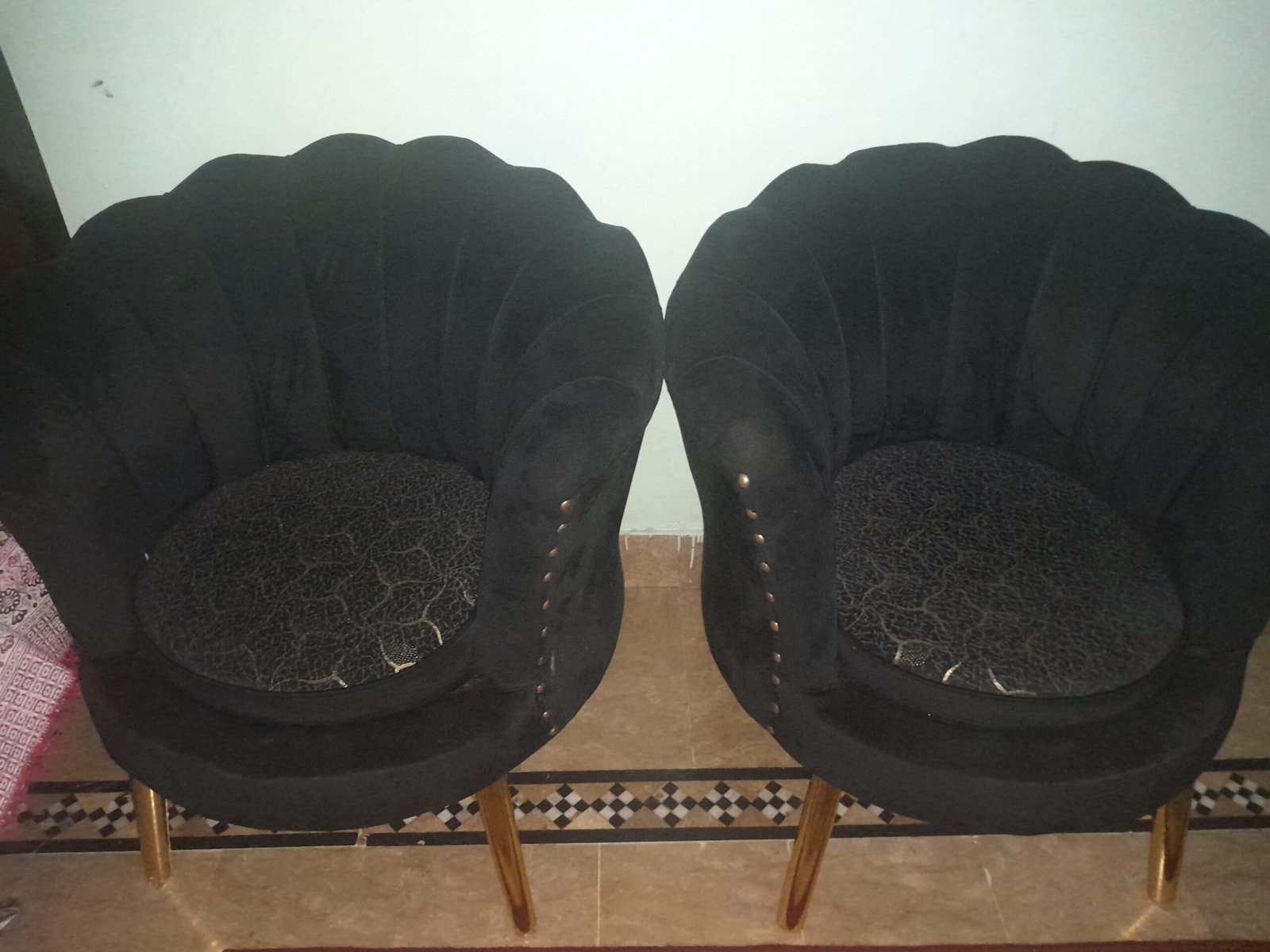 2 seater sofa set with coffee table.