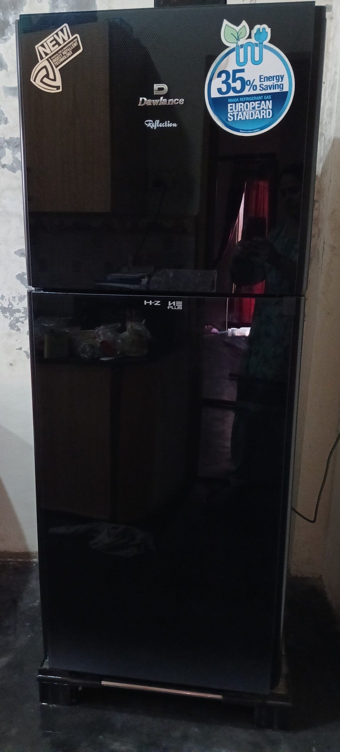 Downlance refrigerator