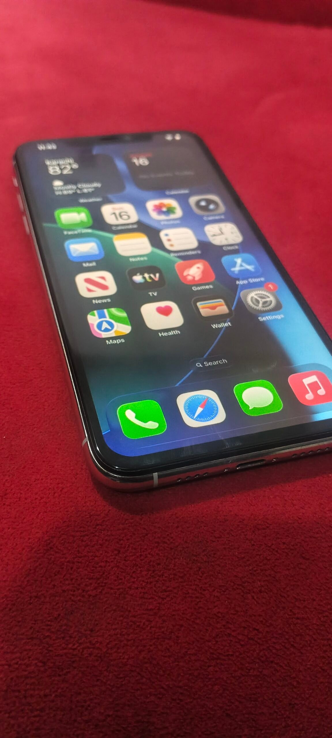 iPhone 11 Pro Max (Bypassed)