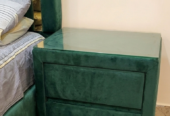 Luxury Emerald Green Velvet Master Bed with 2 Side Tables