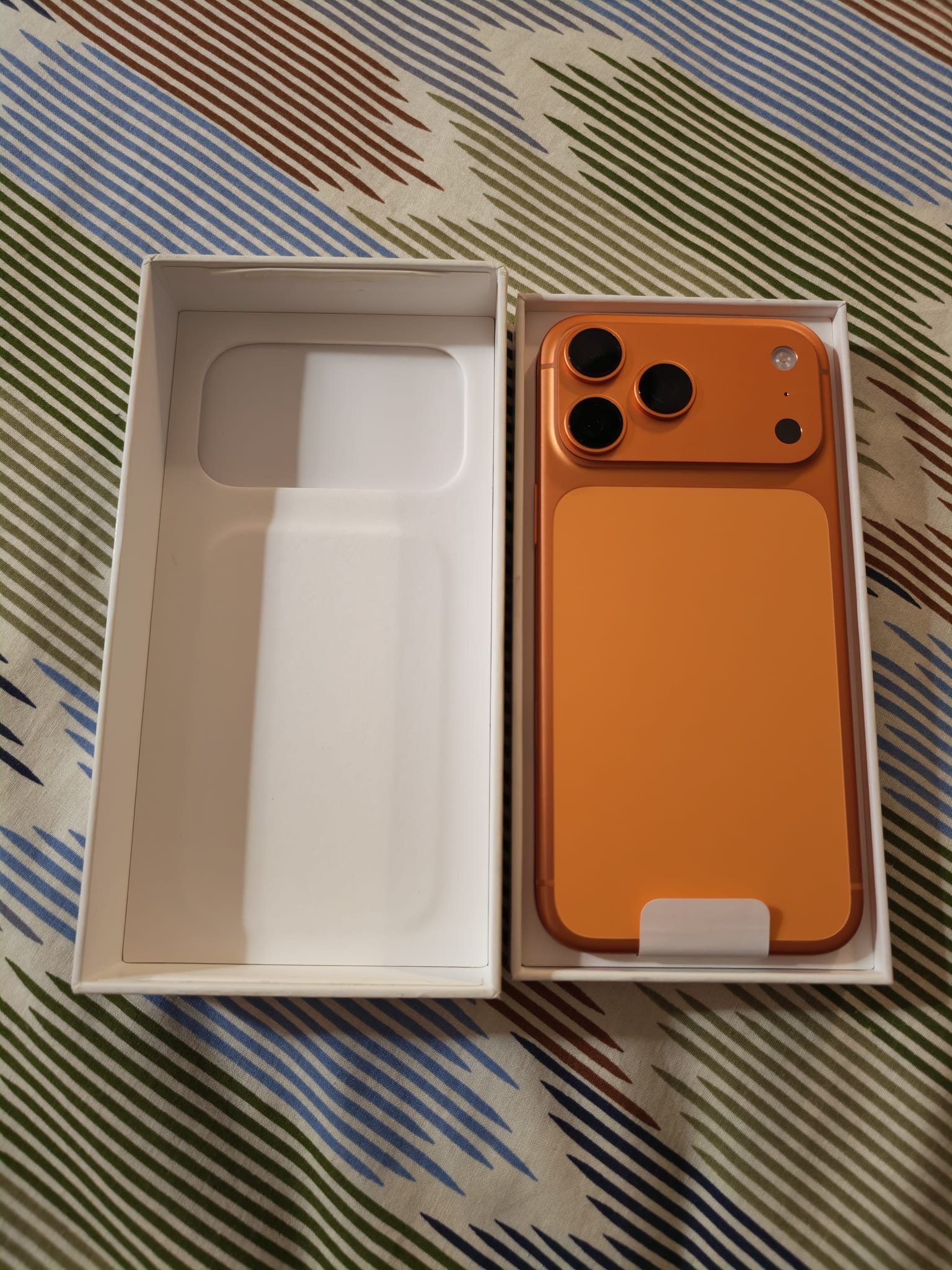 Apple iPhone 17 Pro Max 1TB Cosmic Orange New