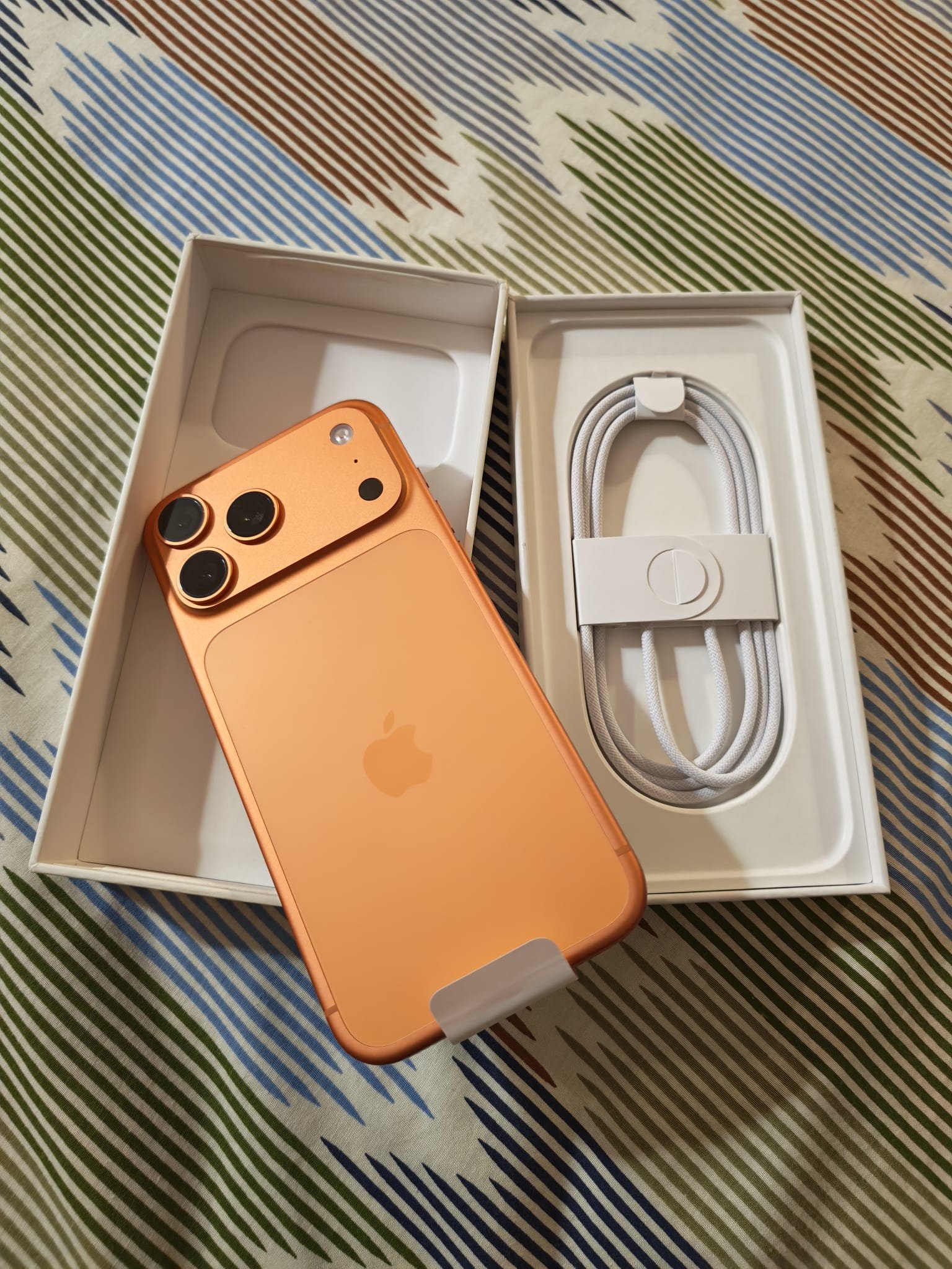 Apple iPhone 17 Pro Max 1TB Cosmic Orange New