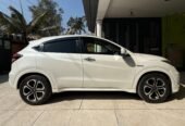 Honda Vezel Hybrid .