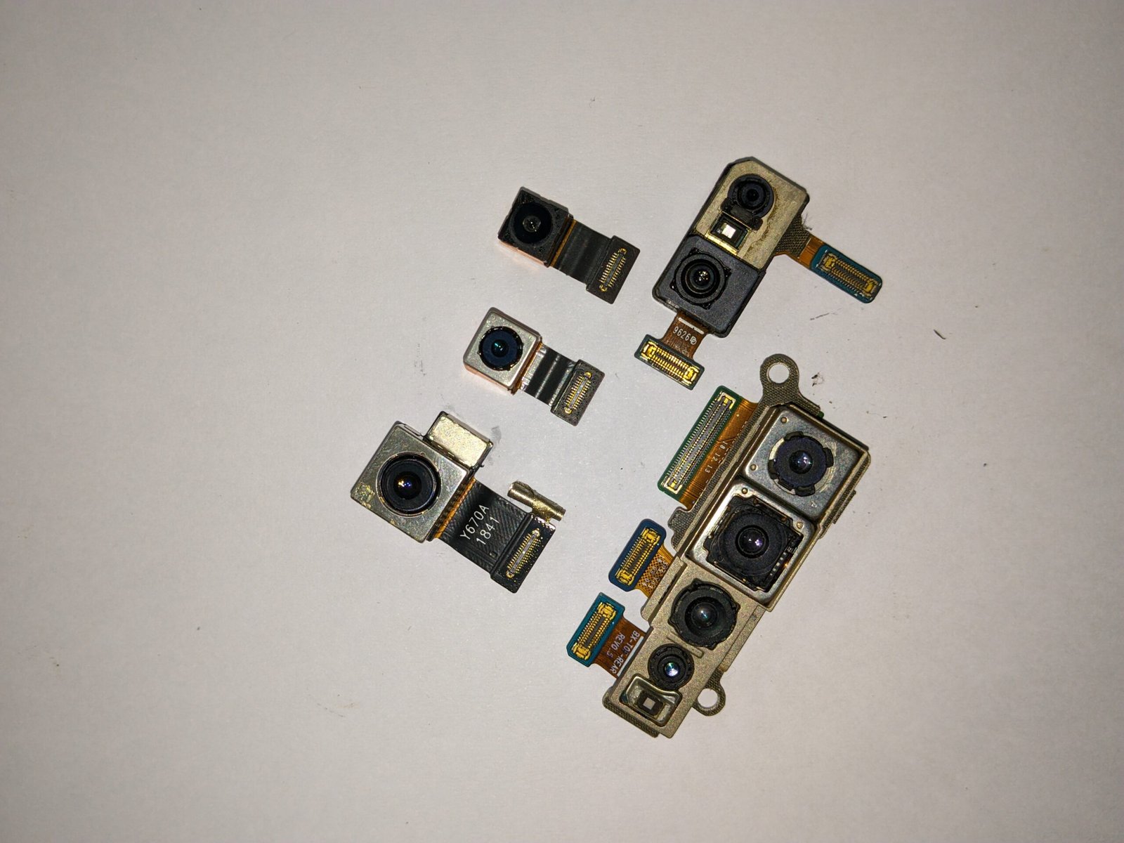 Mobile Part Samsung s10 5G,s20 plus,pixel,infinix for sale