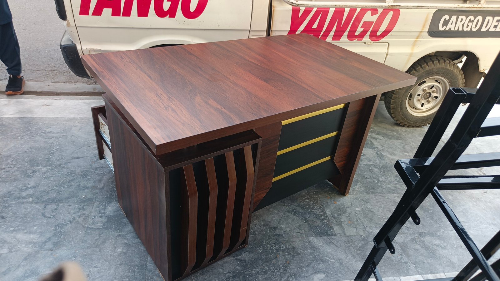 Office Table/Computer table/Laptop table/Study table