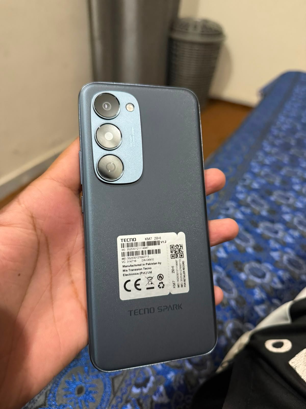 TECNO Spark 40 Pro For Sale Not 20-8/256 Amoled curved