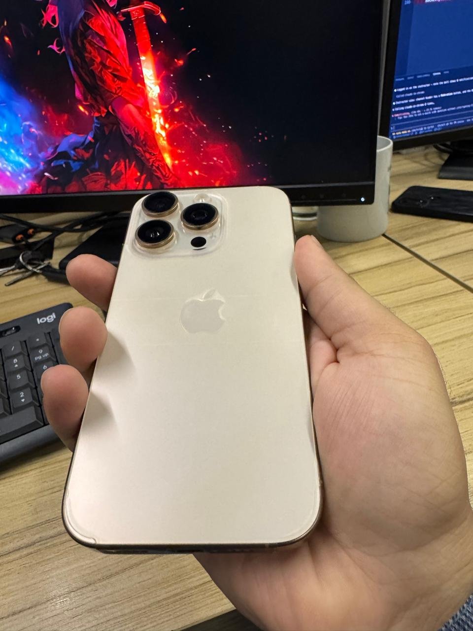 iphone 16 pro