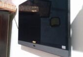 RB Peloton Smart LED TV android