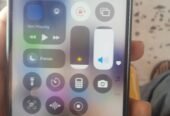 I phone 13 water pack ,85 bettery health 512 GB all ok cash
