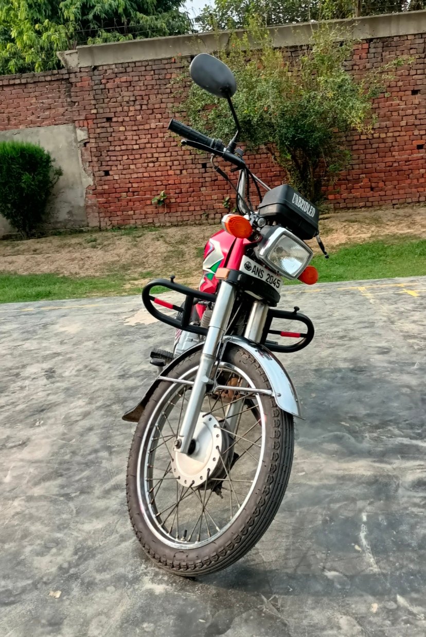 Honda CG 125 2022 Model in excellent condition.
