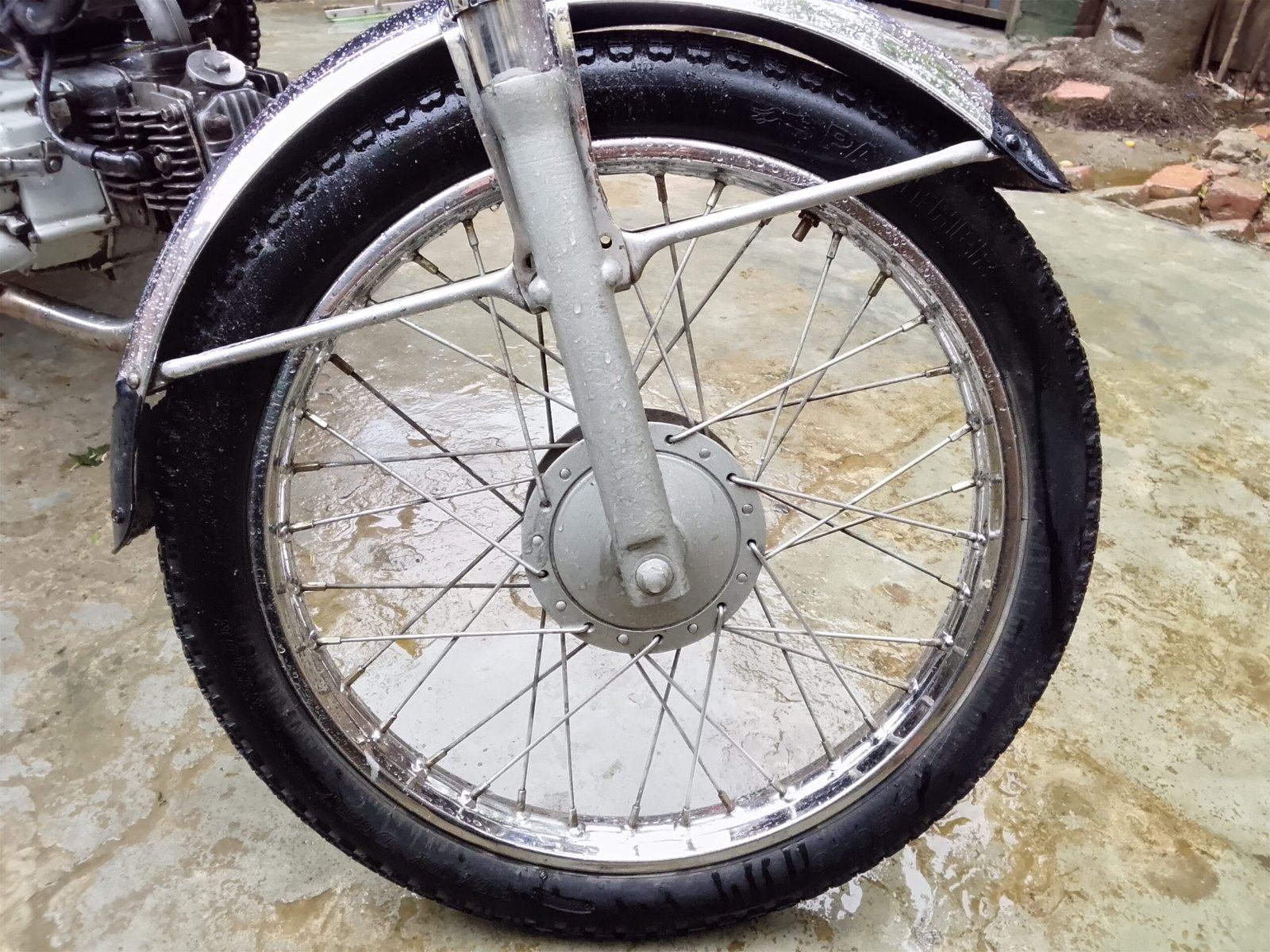 Chingchi rickshaw urgent sele