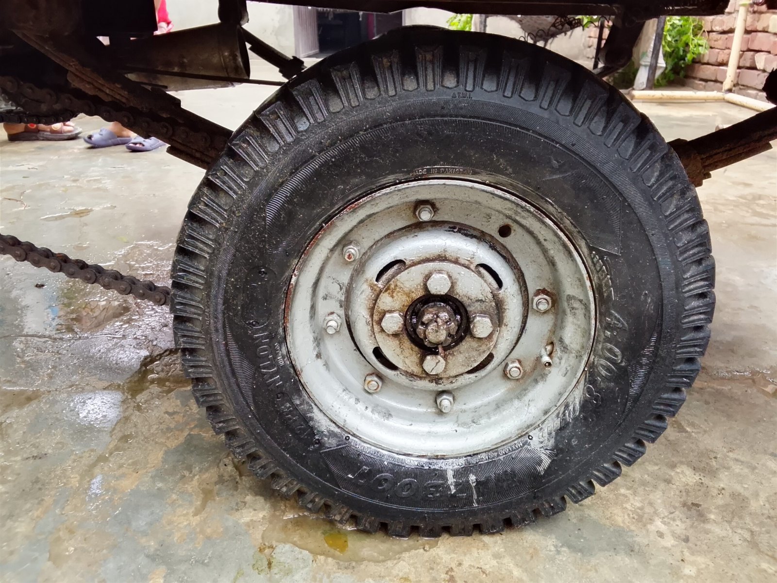 Chingchi rickshaw urgent sele