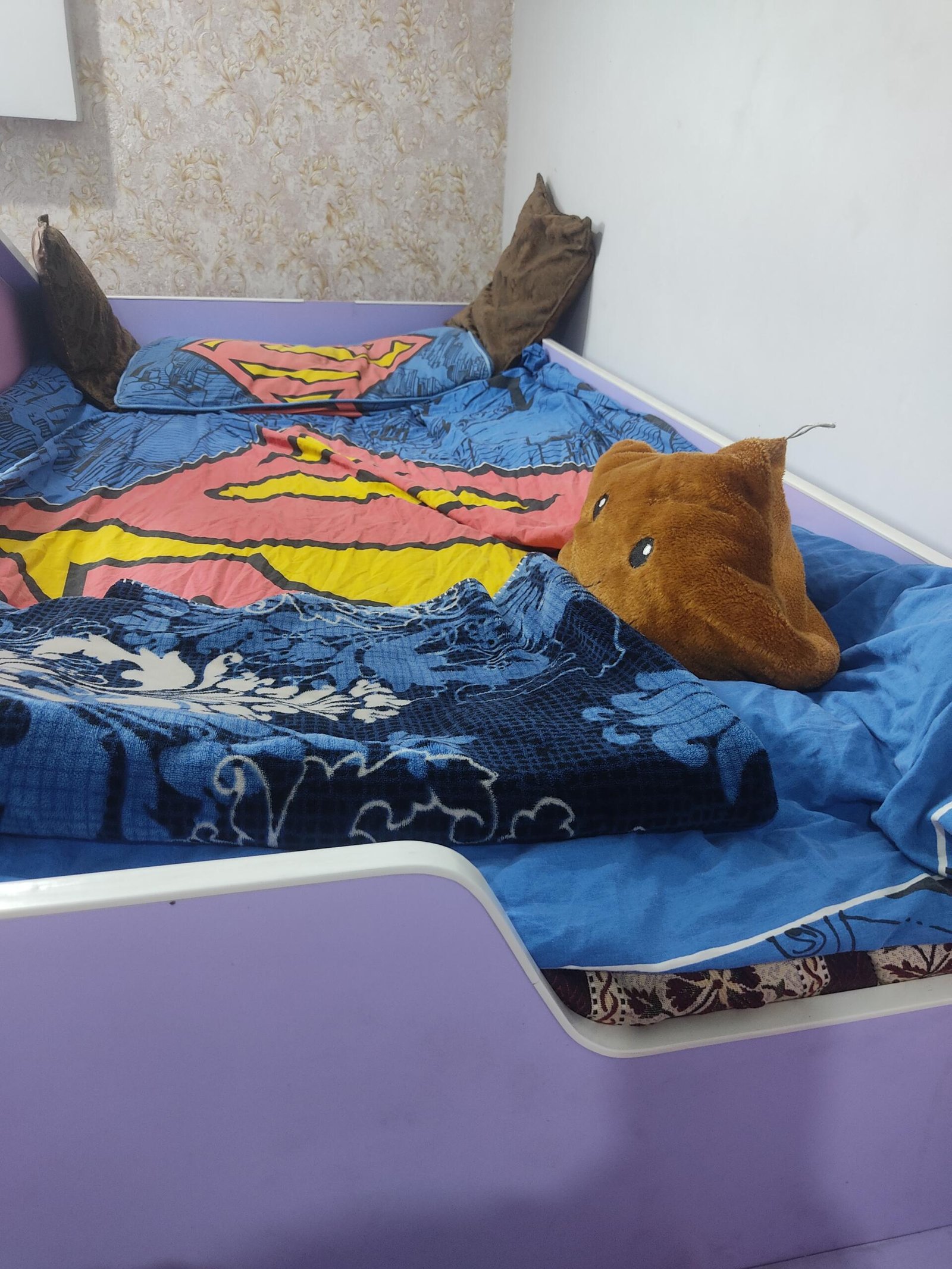Kids bunk bed 4 sale in very good condition….u can check
