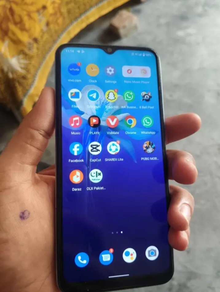 Vivo y21