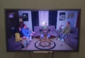 EcoStar 32 Inch LED TV Model CX-32U561 Excellent Picture