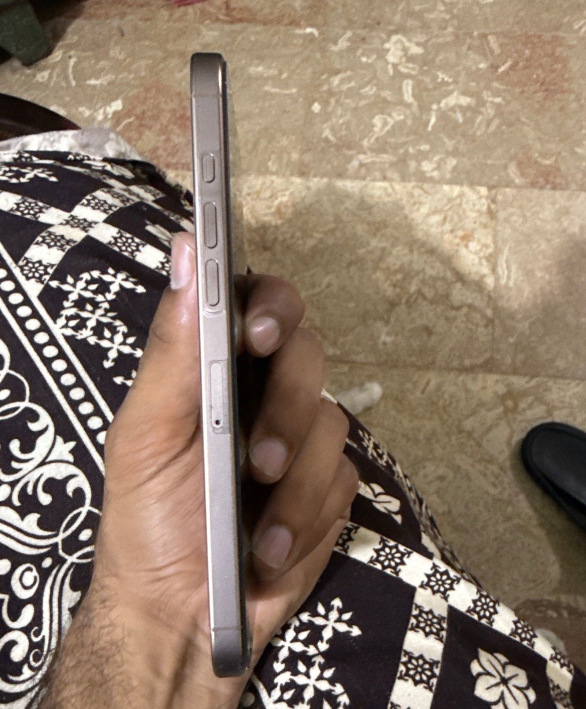 Iphone 16 pro max non pta FU