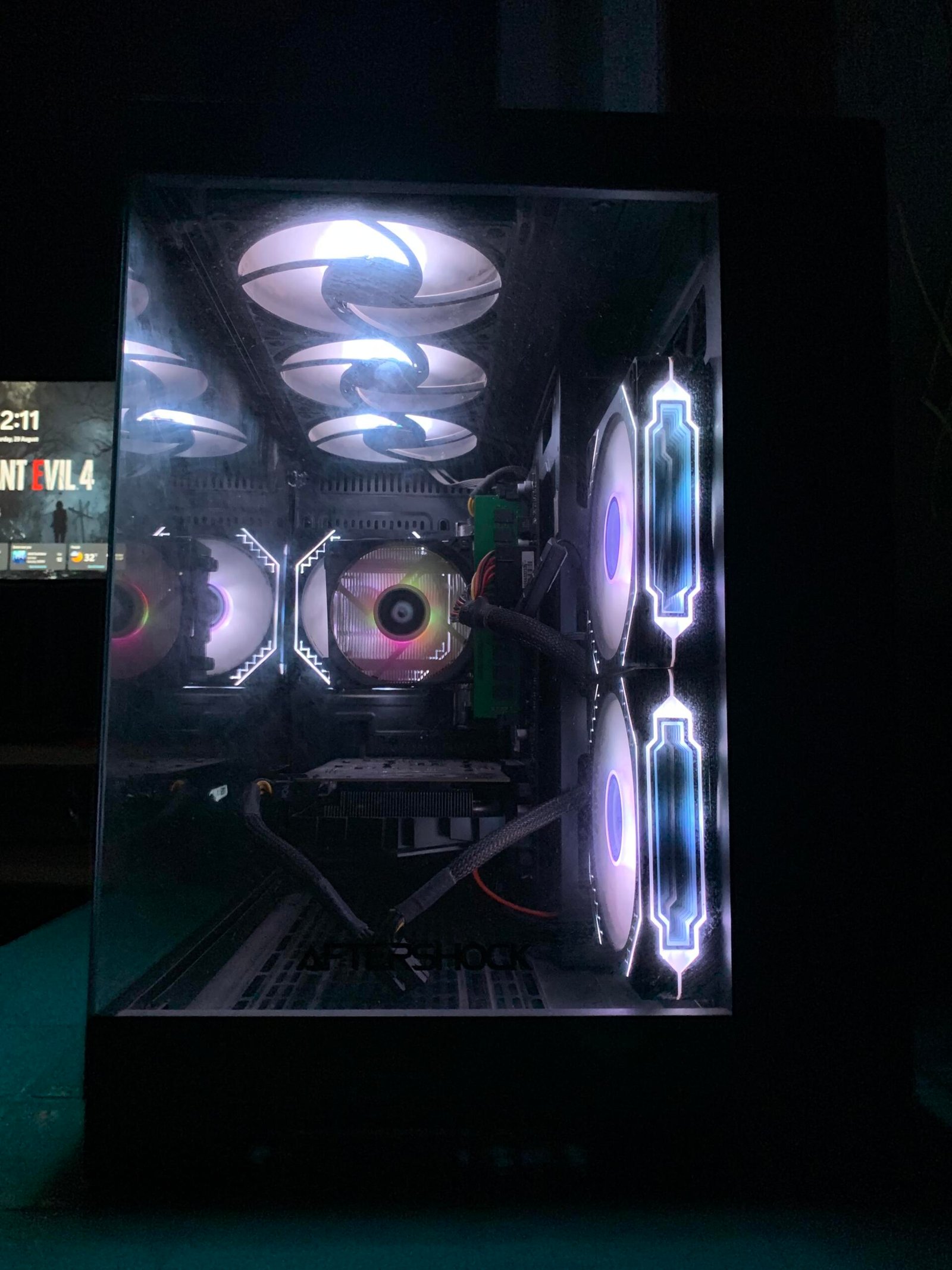 Selling my gaming and editing ryzen PC