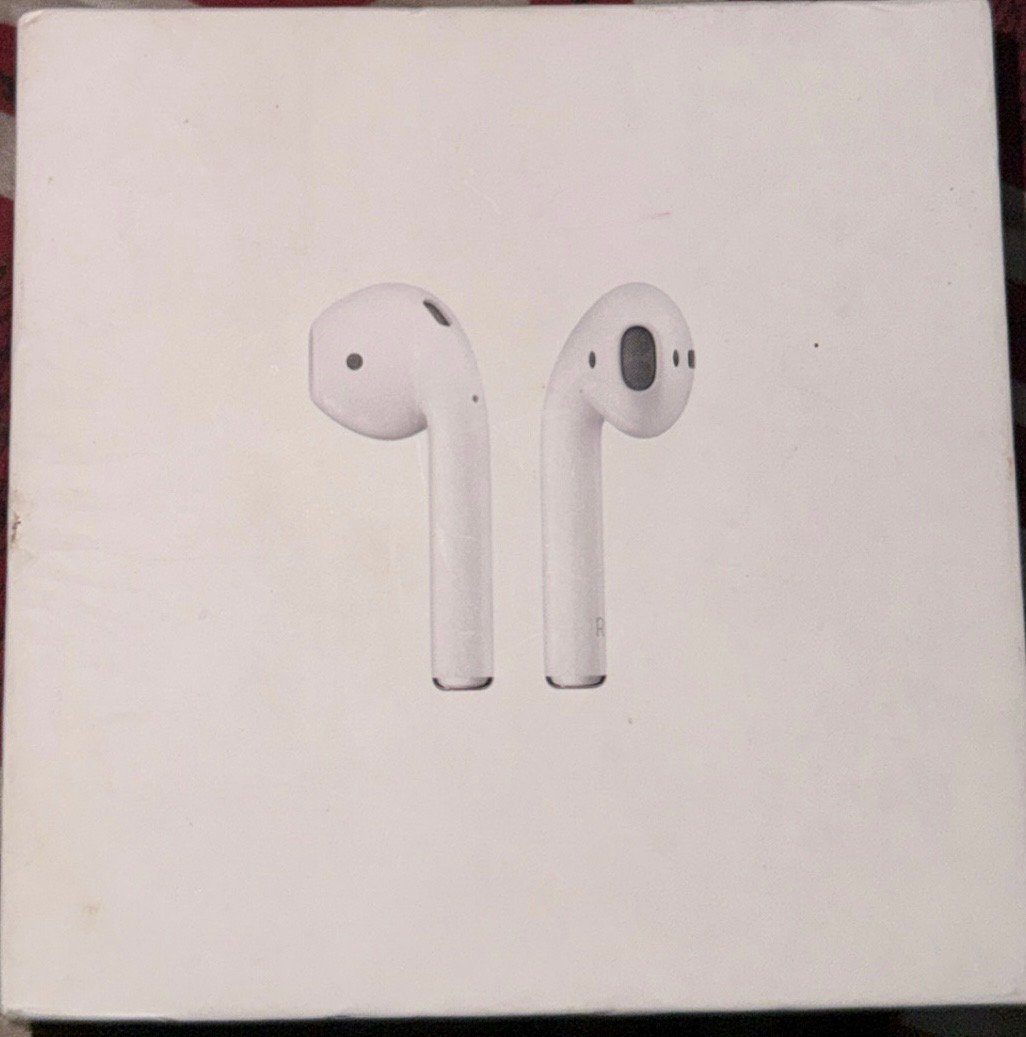 Original Apple AirPods 2 Charging Case  Original Box
