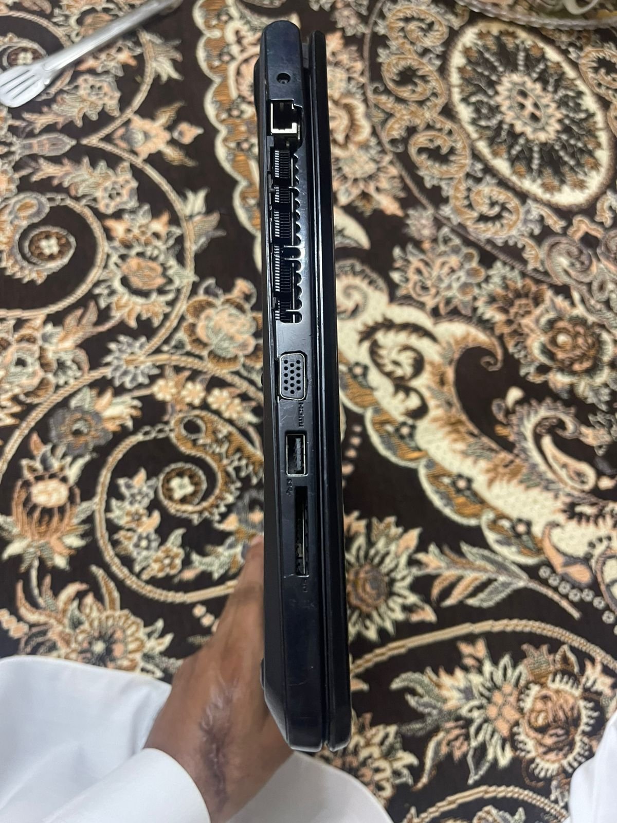 Laptop i5 6th Generation 8/256 GB