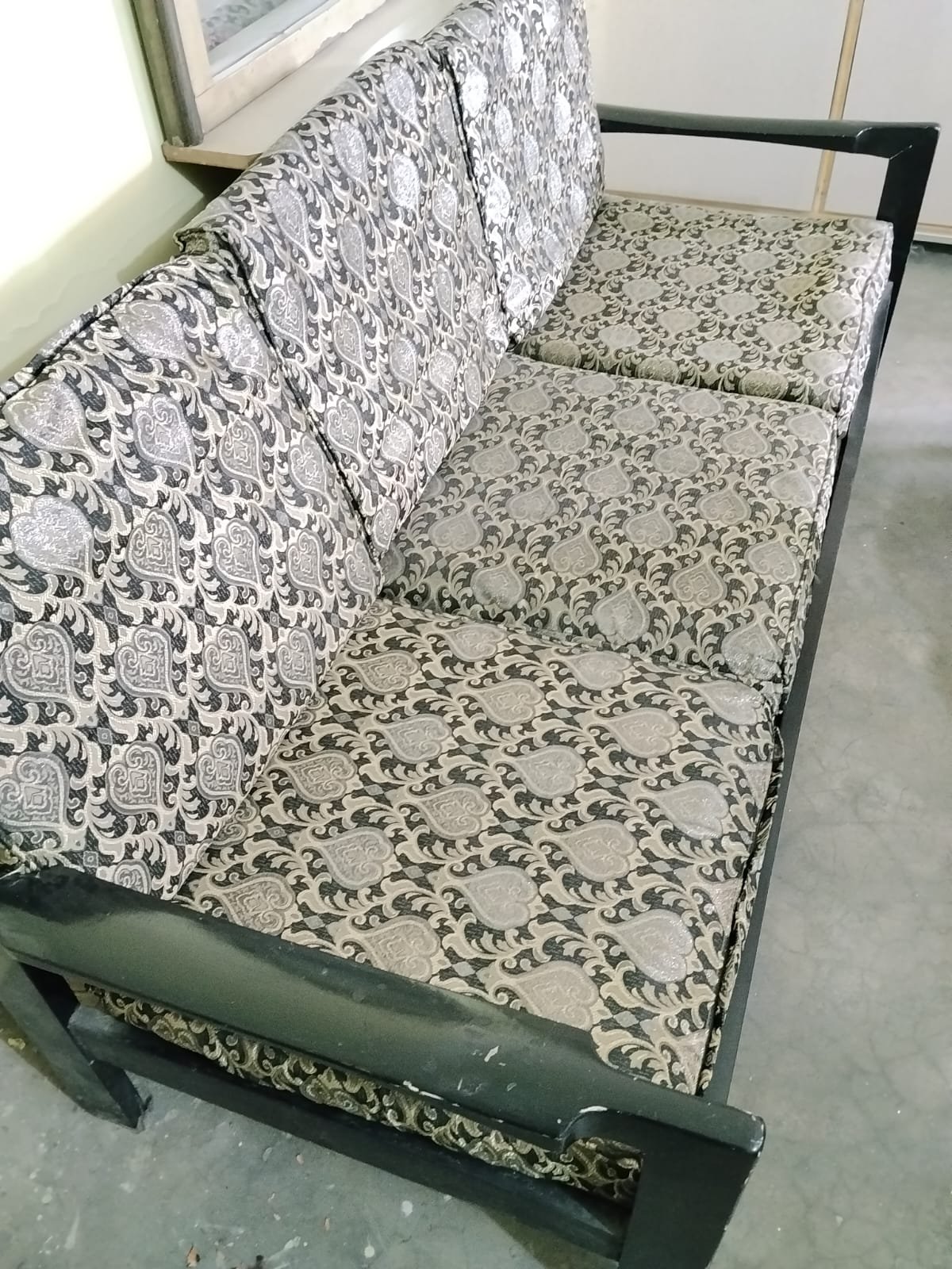 Sofa Set 3 Seater  1 Seater 1 Seater URGENT Sale