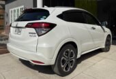 Honda Vezel Hybrid .