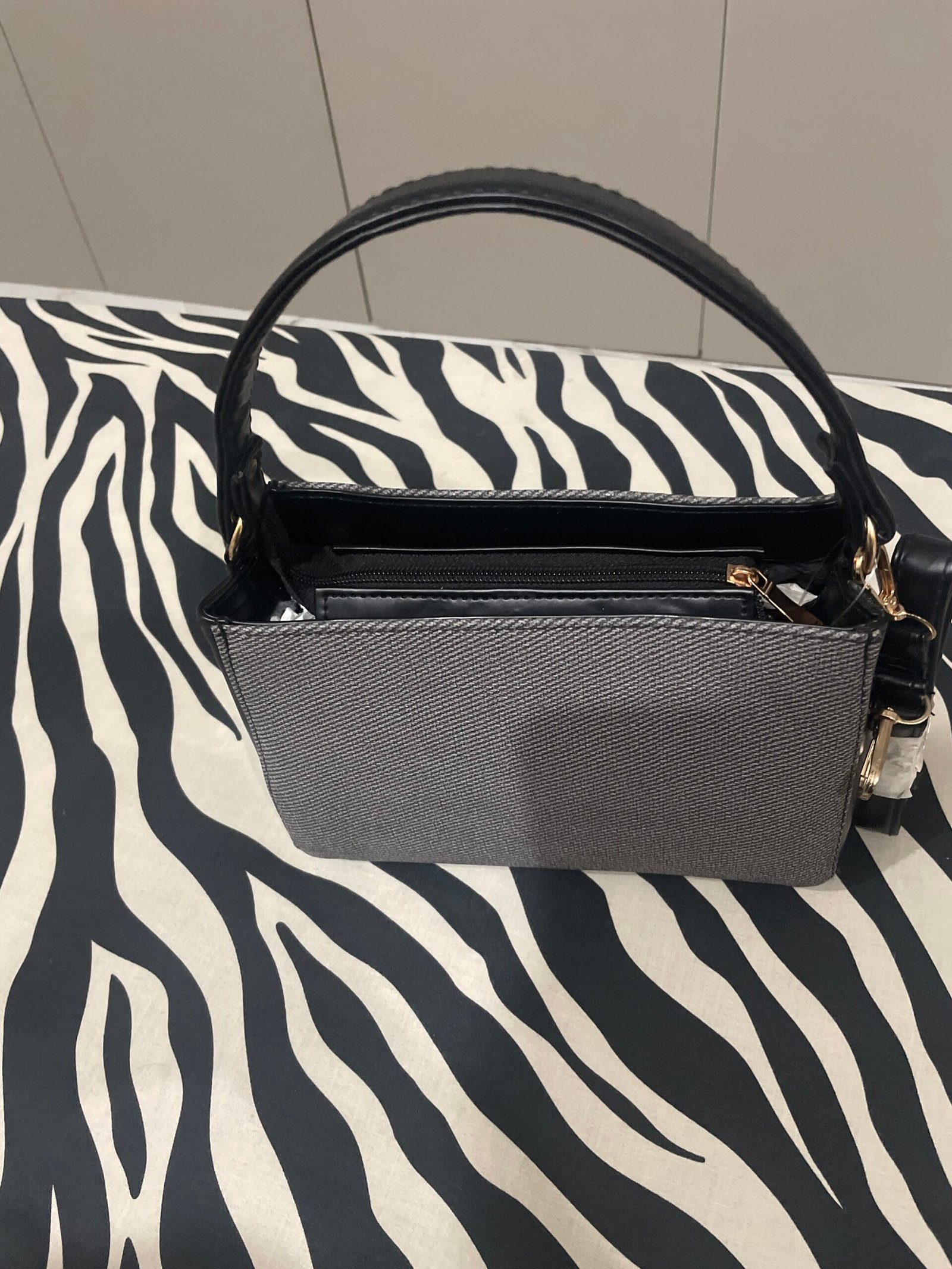 Brand new medium size bag