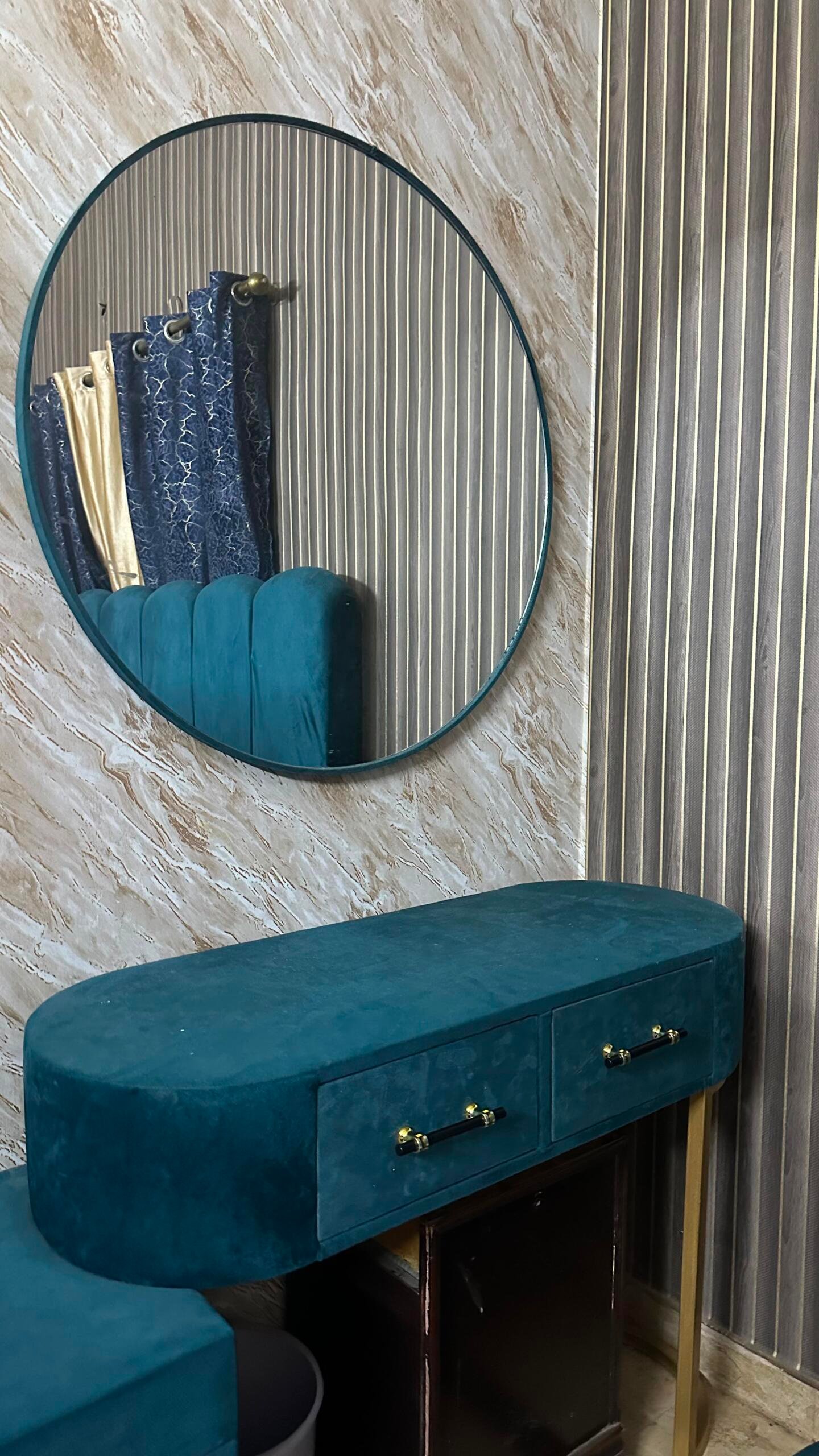 King Size Bed | Bed  Orthopedic Mattress  Dressing Sofa