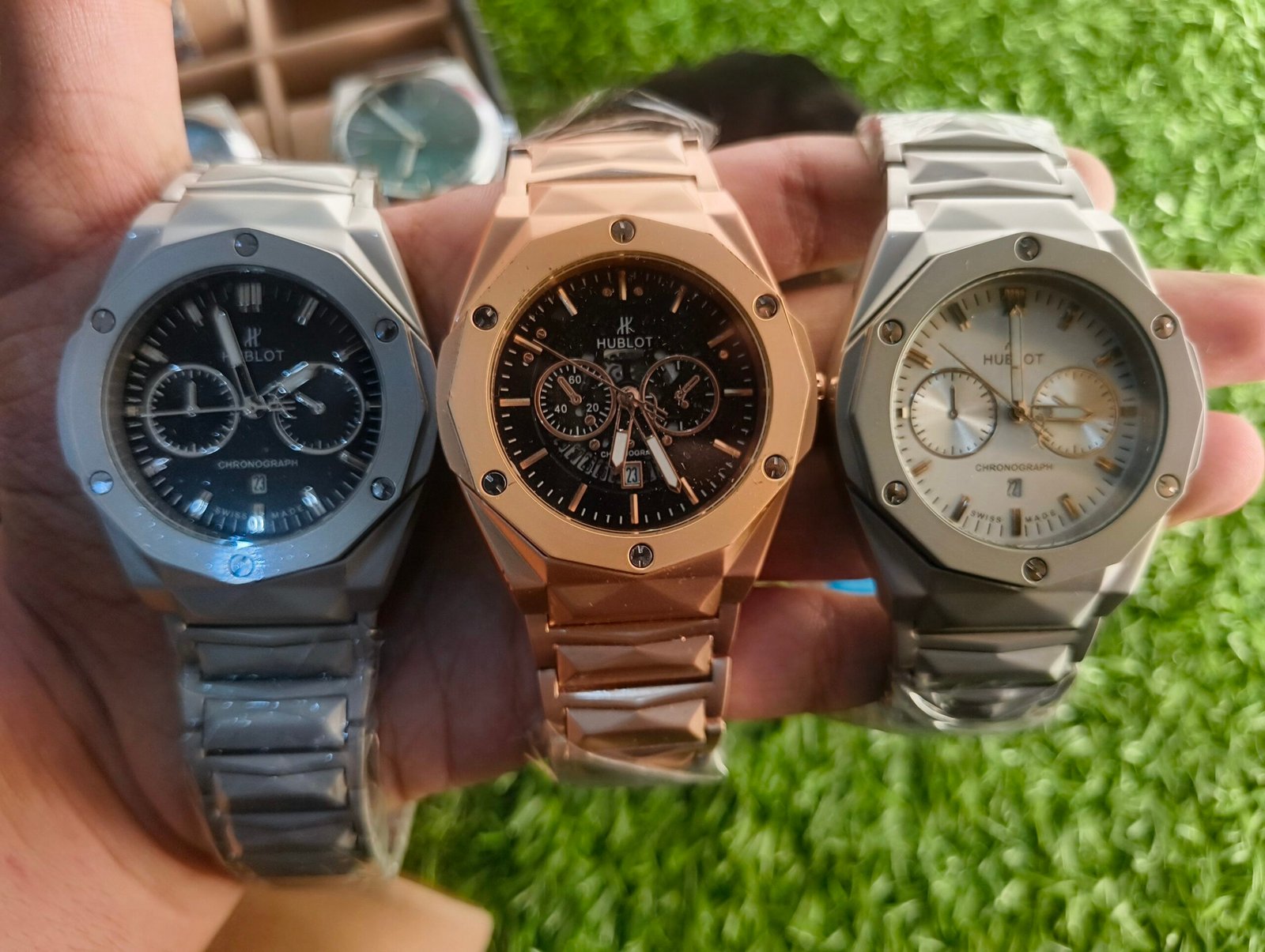 VELTRIX PREMIUM WATCHES DELIVERY ALL OVER PAKISTAN