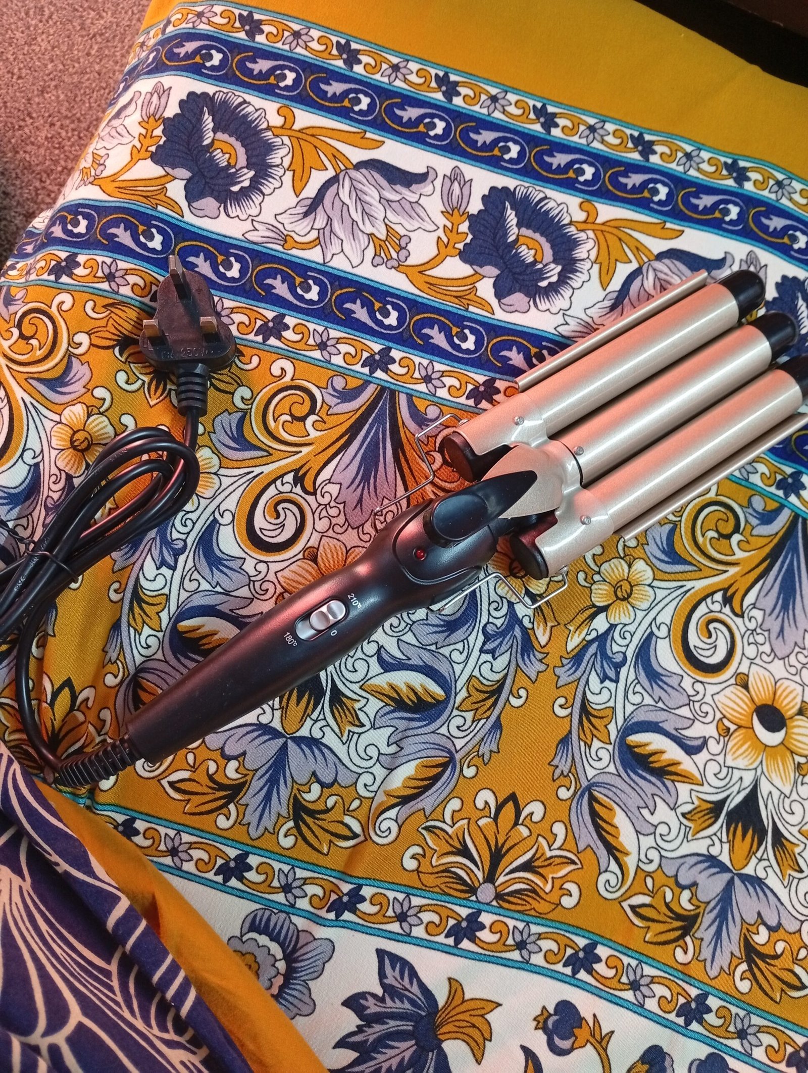 Hair crimper