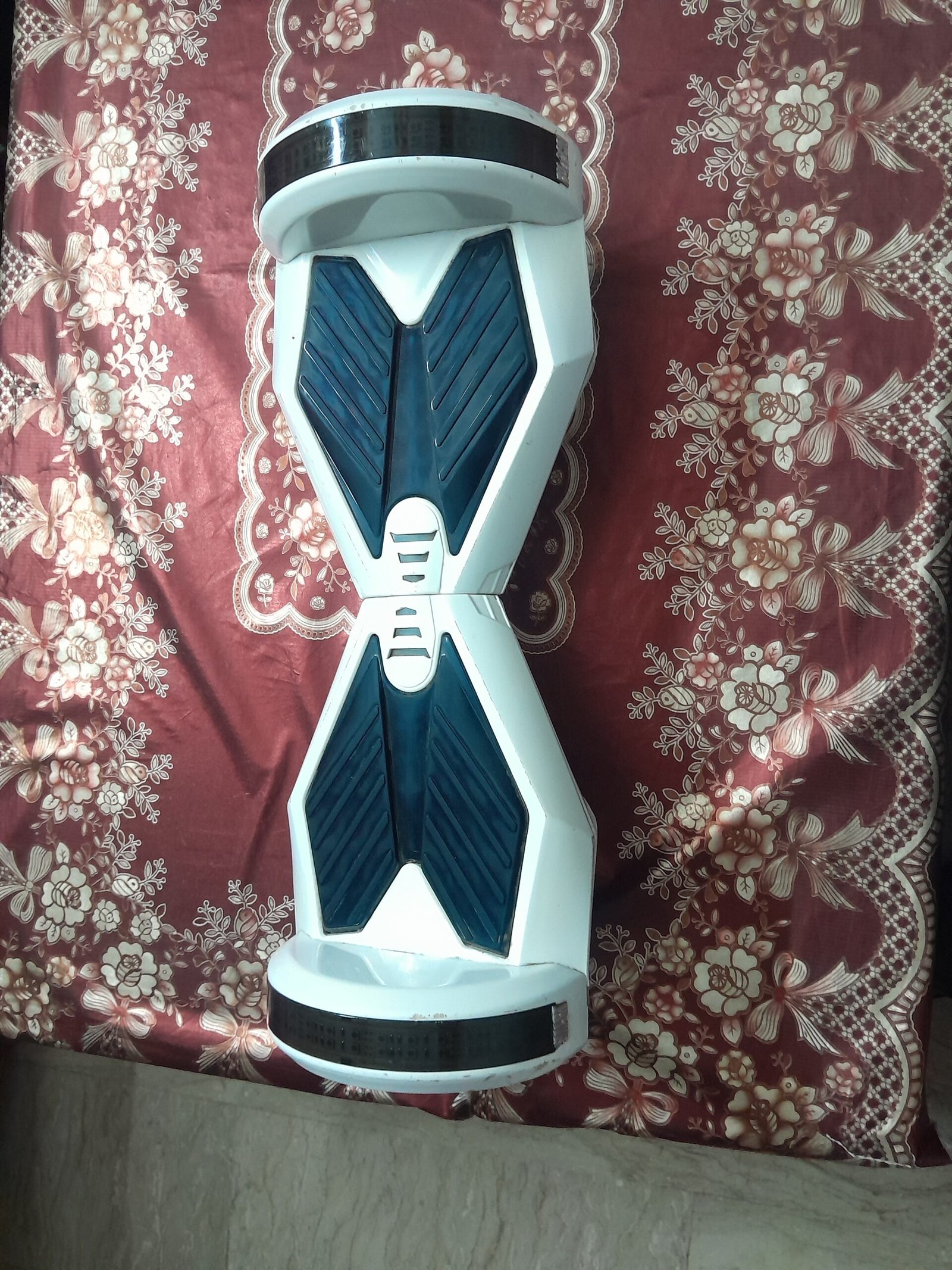 HOVERBOARDD