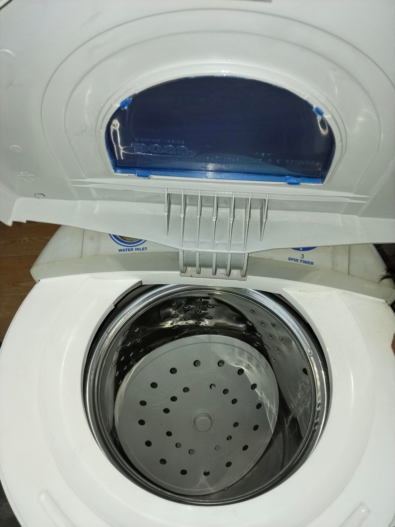 Spin dryer