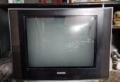 Samsung Home use Tv and Tv TROLIE tv bht Kam use Howa hai