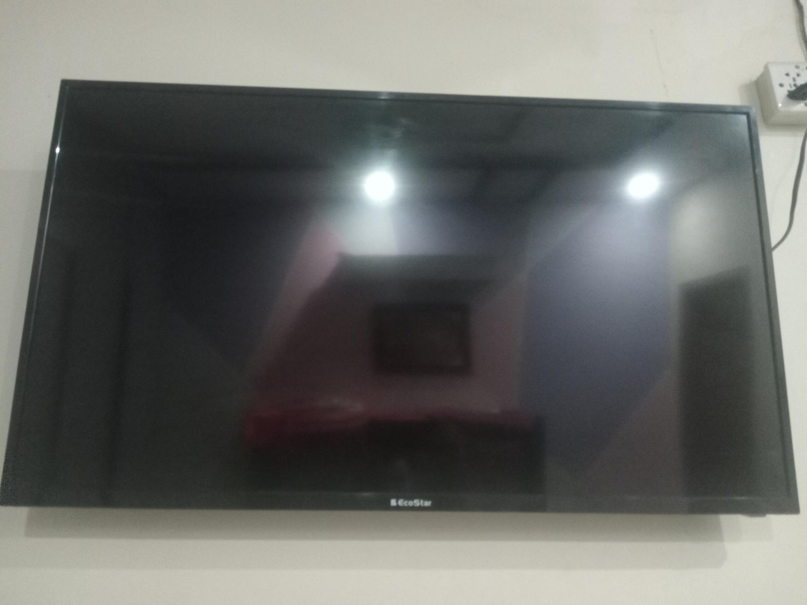 Ecostar Led 40inch , board kharab hai pannel ok hai