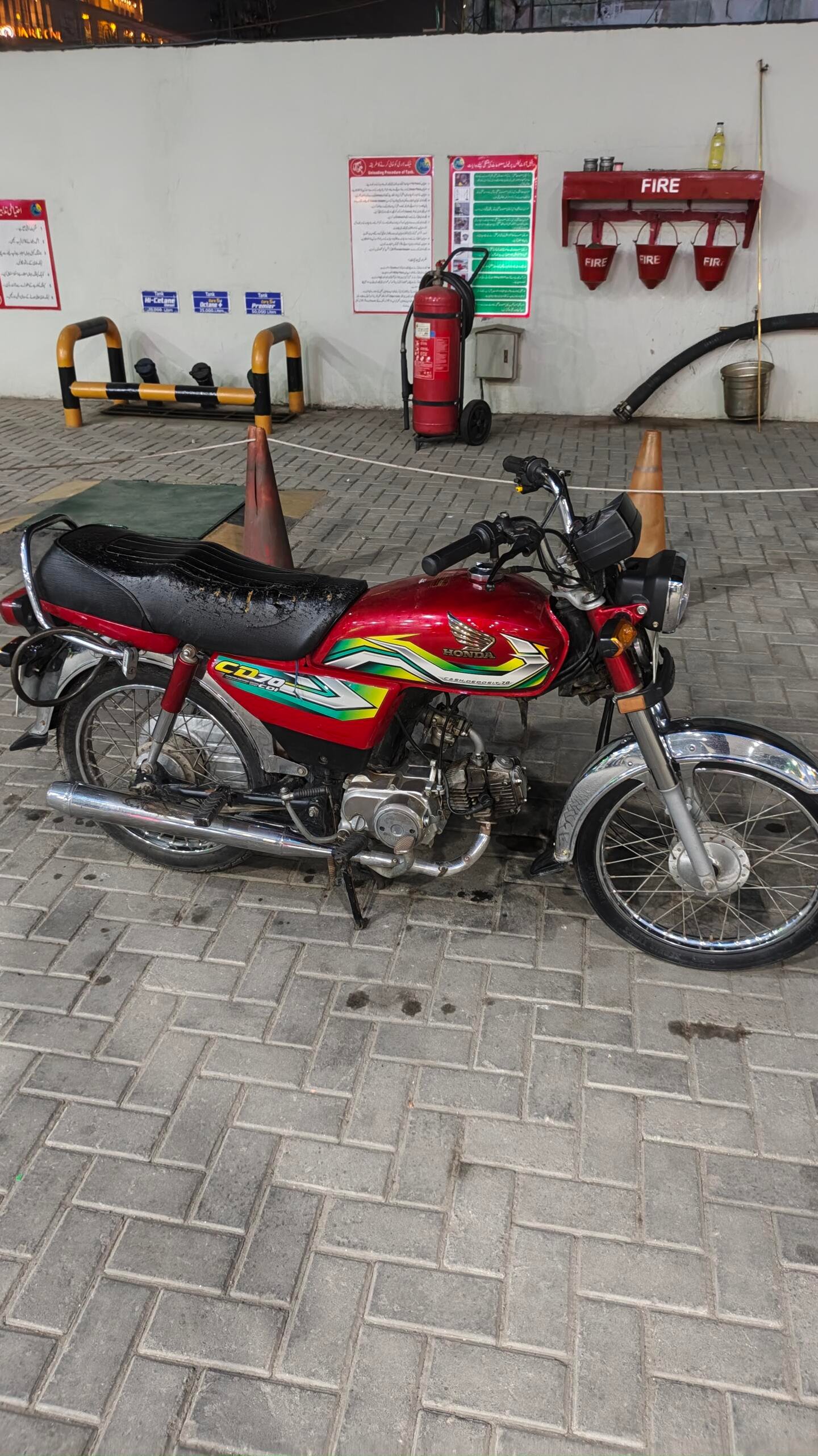Honda CD 70 2023