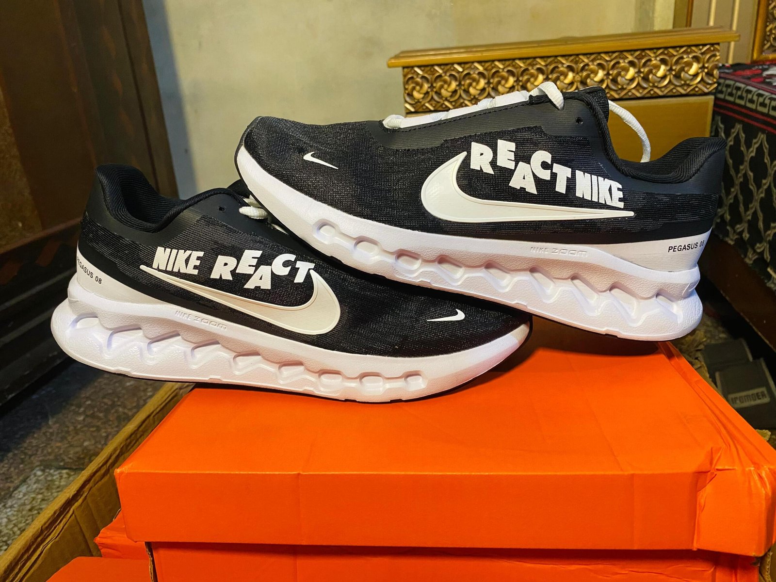 Imported Shoes Skechers,nike etc