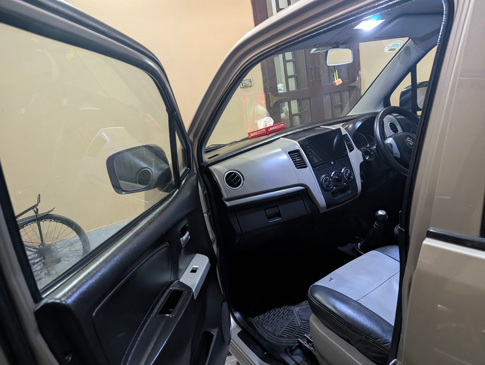 WagonR VXL