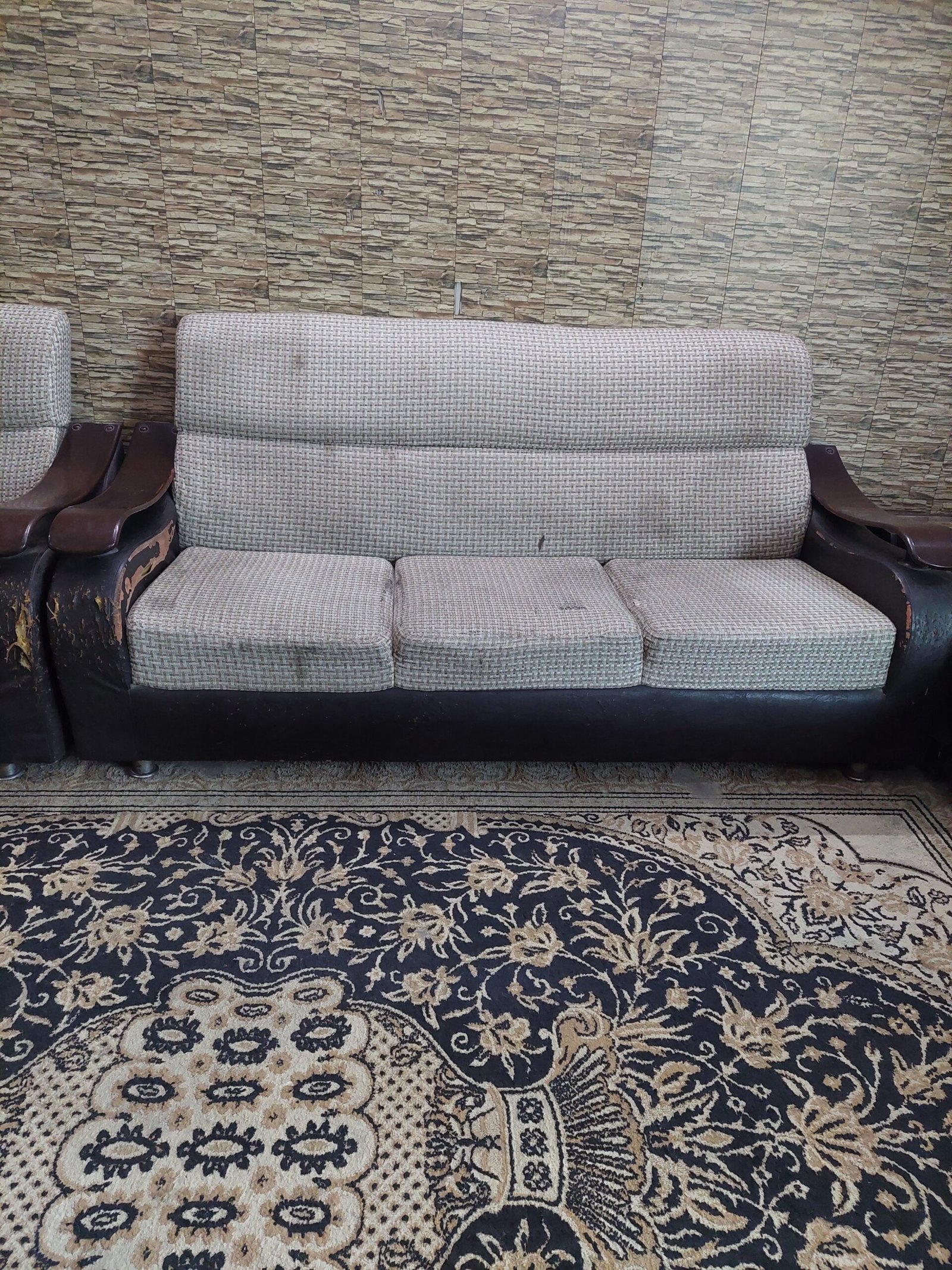 Six Seater Sofa set