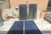 4 Solar panels with 2 L2 stands