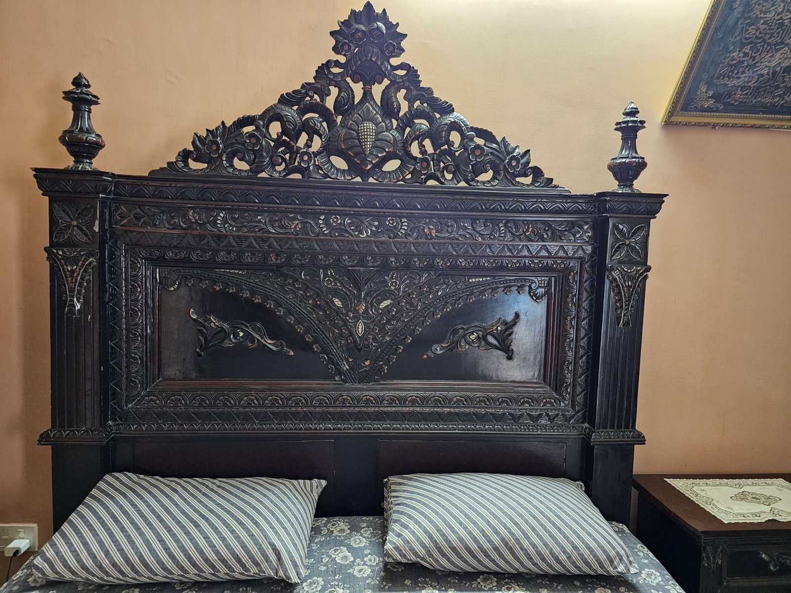 Original Chanyoti Bed set