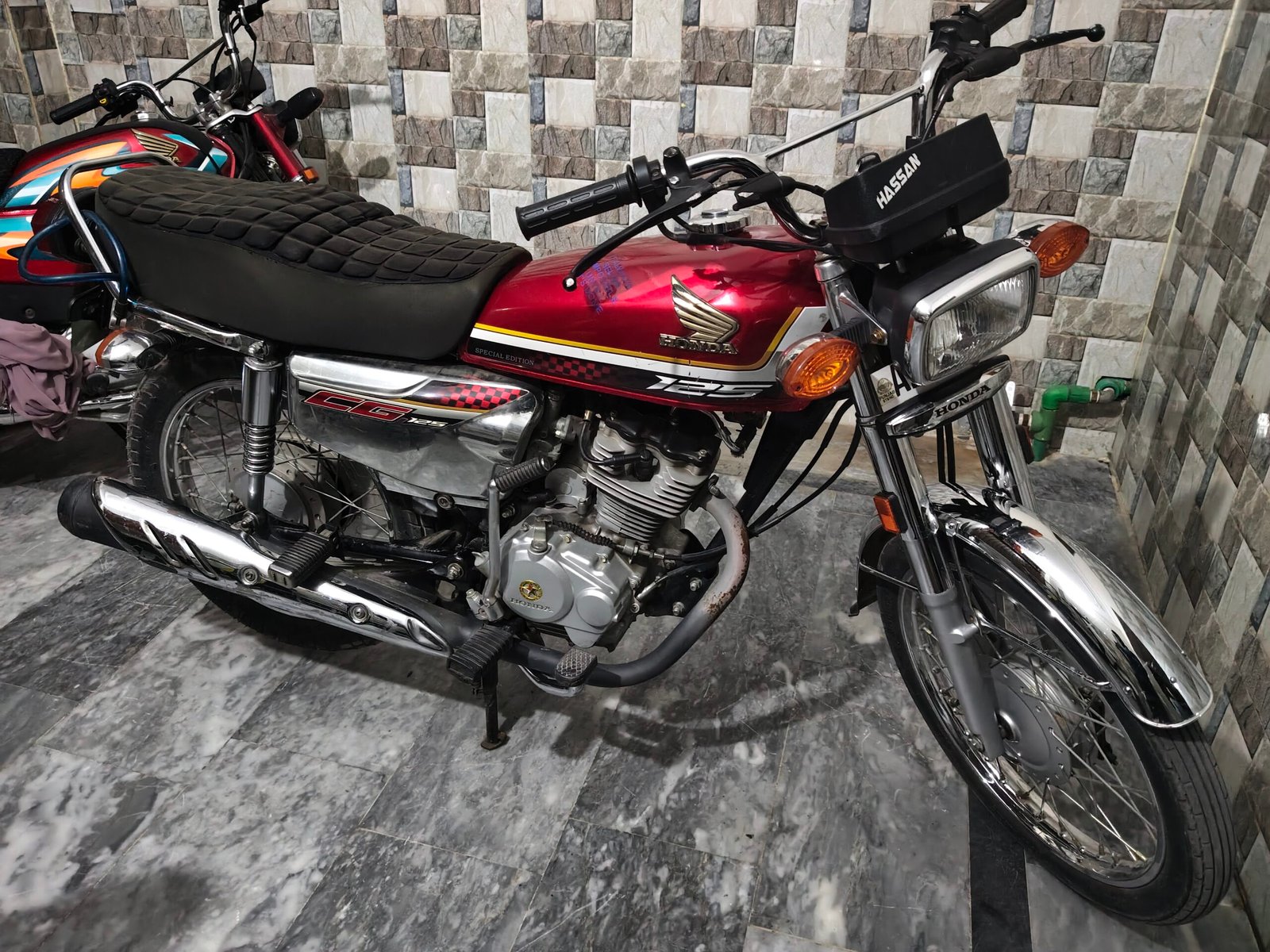 Honda 125 Special Edition