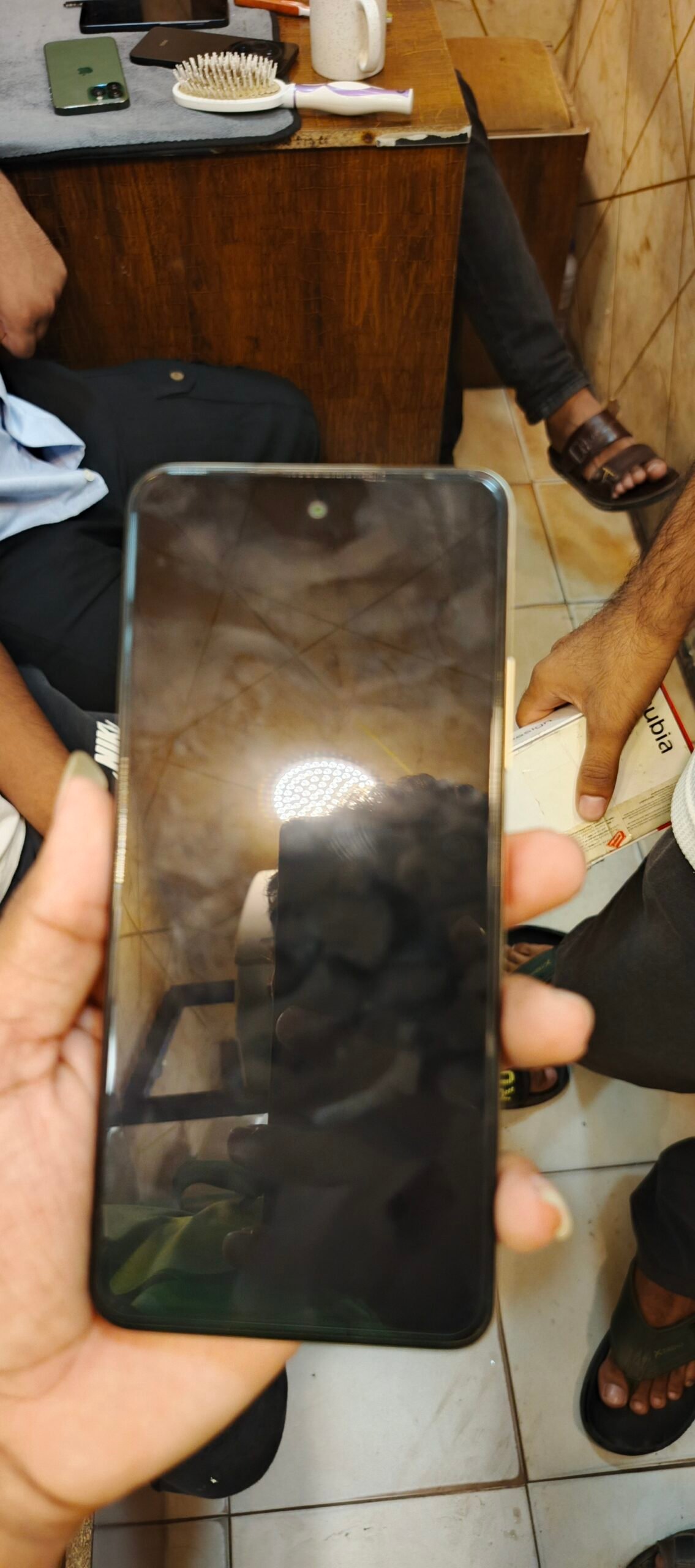Nubia V60 Mobile