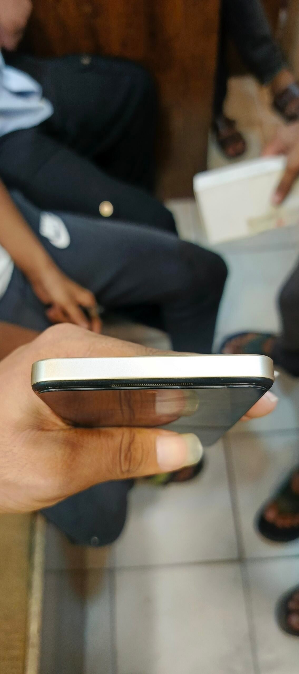 Nubia V60 Mobile