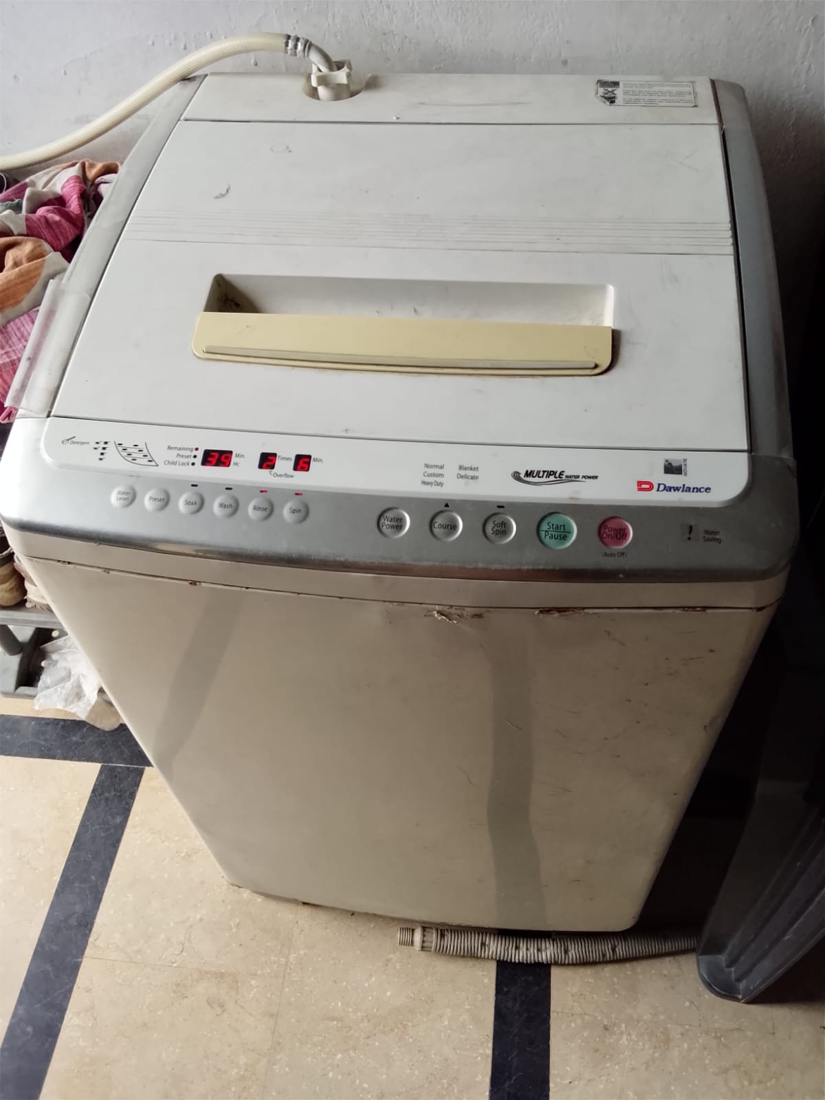 Dawlance washing machinedryer,,,, condition 7/10,,, wor pro