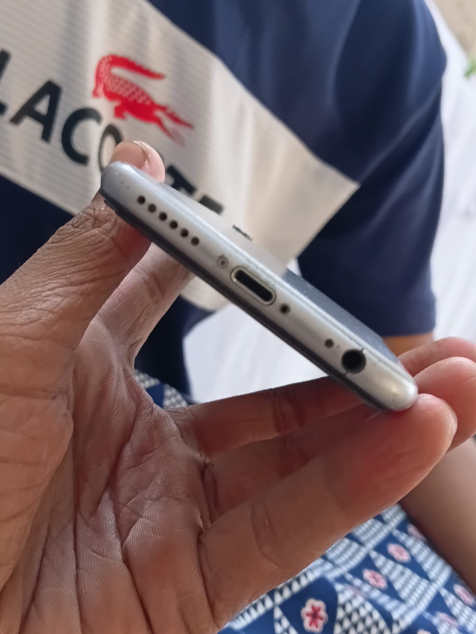 Iphone 6s (official pta)