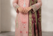 Pink fancy dress sphaire