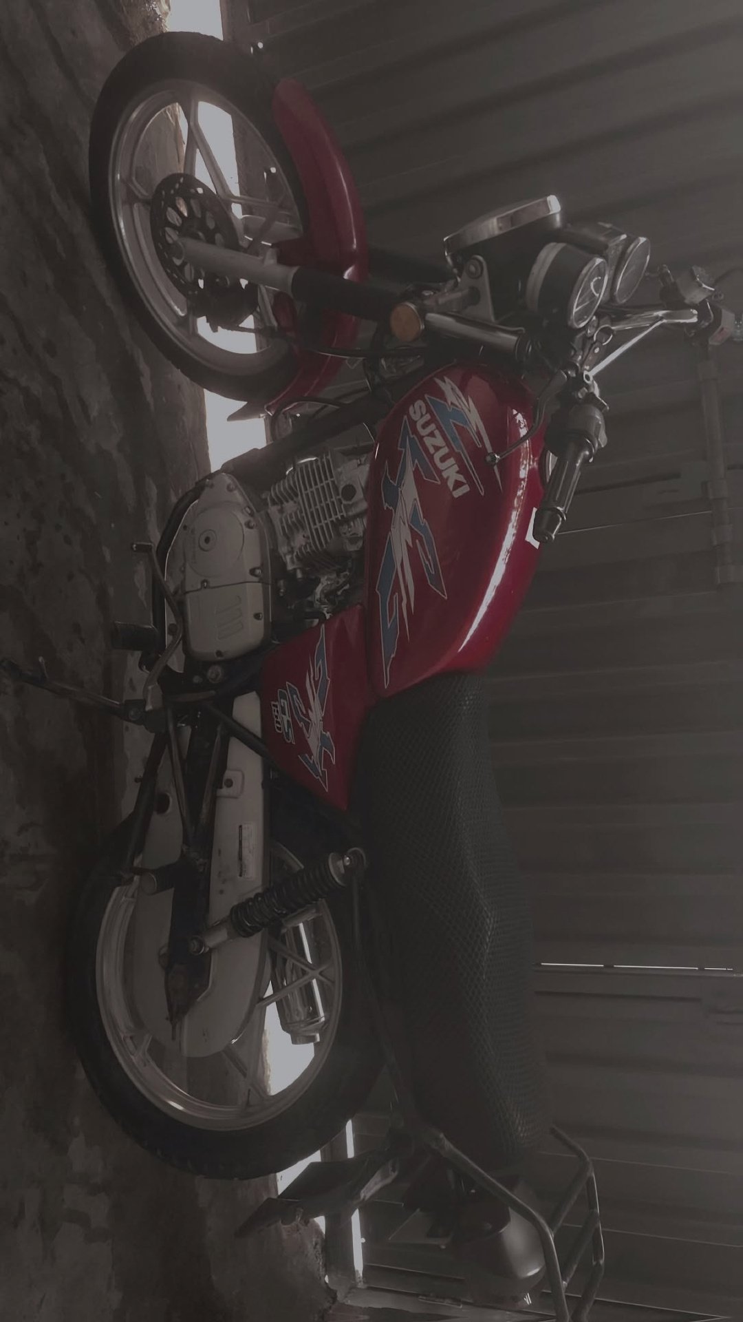 Suzuki GS 150 – 2018 Model* Red colour